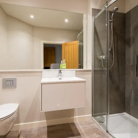 Howe Keld 5 First Floor 公寓