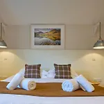 Howe Keld 5 First Floor Apartment