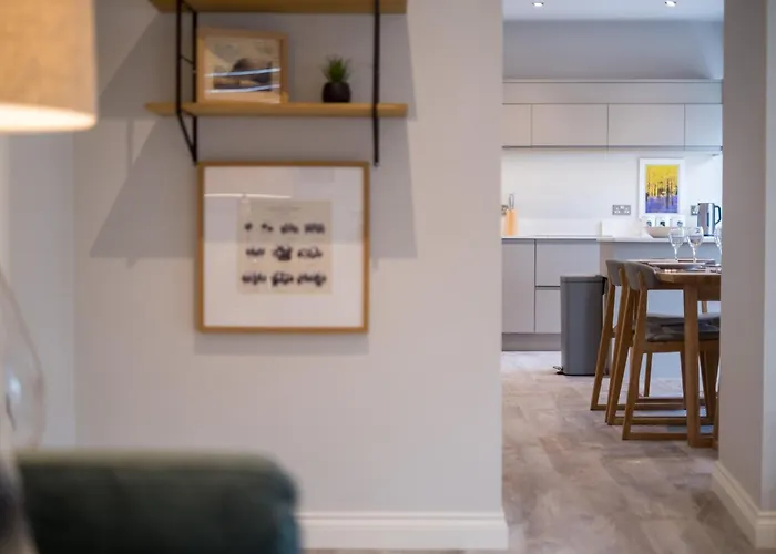 Howe Keld 5 First Floor *